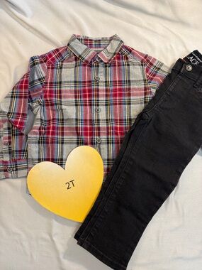 The Children's Place - LIKE NEW - 2 piece toddler outfit/set. Size  2T